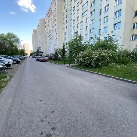 Reymonta Apartment Near Metro Station By Mia Warszawa